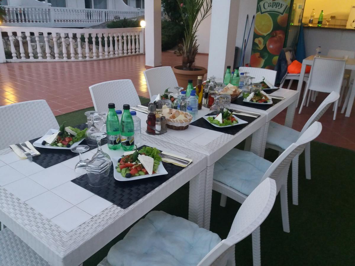 Family Hotel Casablanca Green Varna Exteriör bild