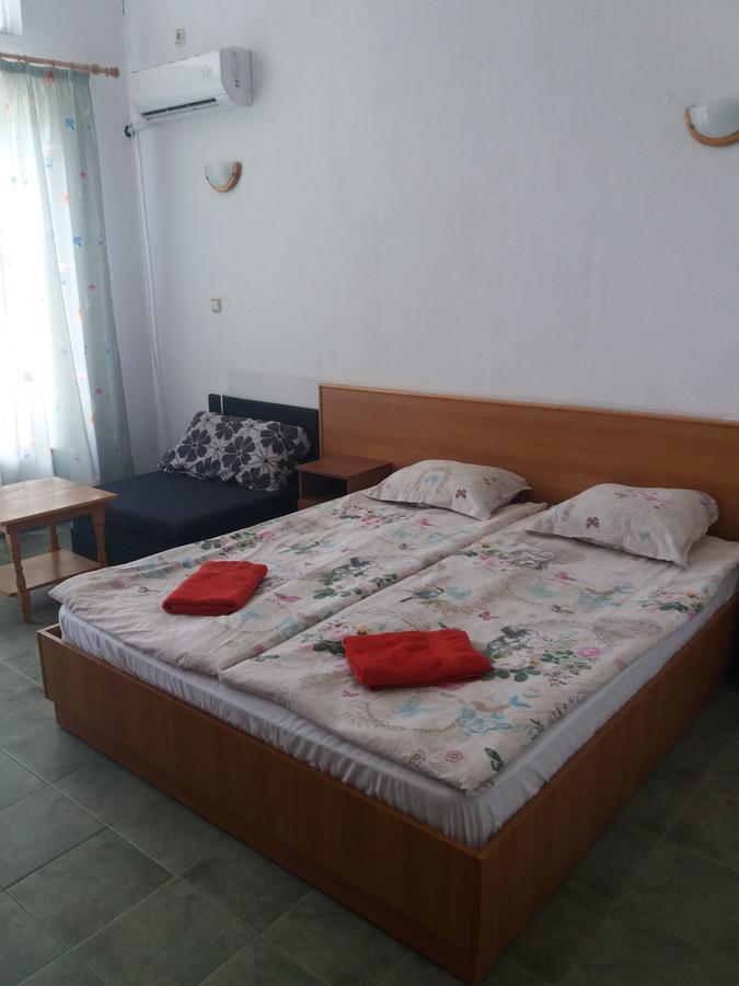 Family Hotel Casablanca Green Varna Exteriör bild