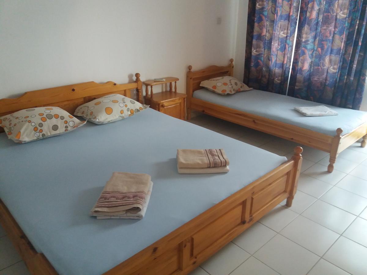 Family Hotel Casablanca Green Varna Exteriör bild